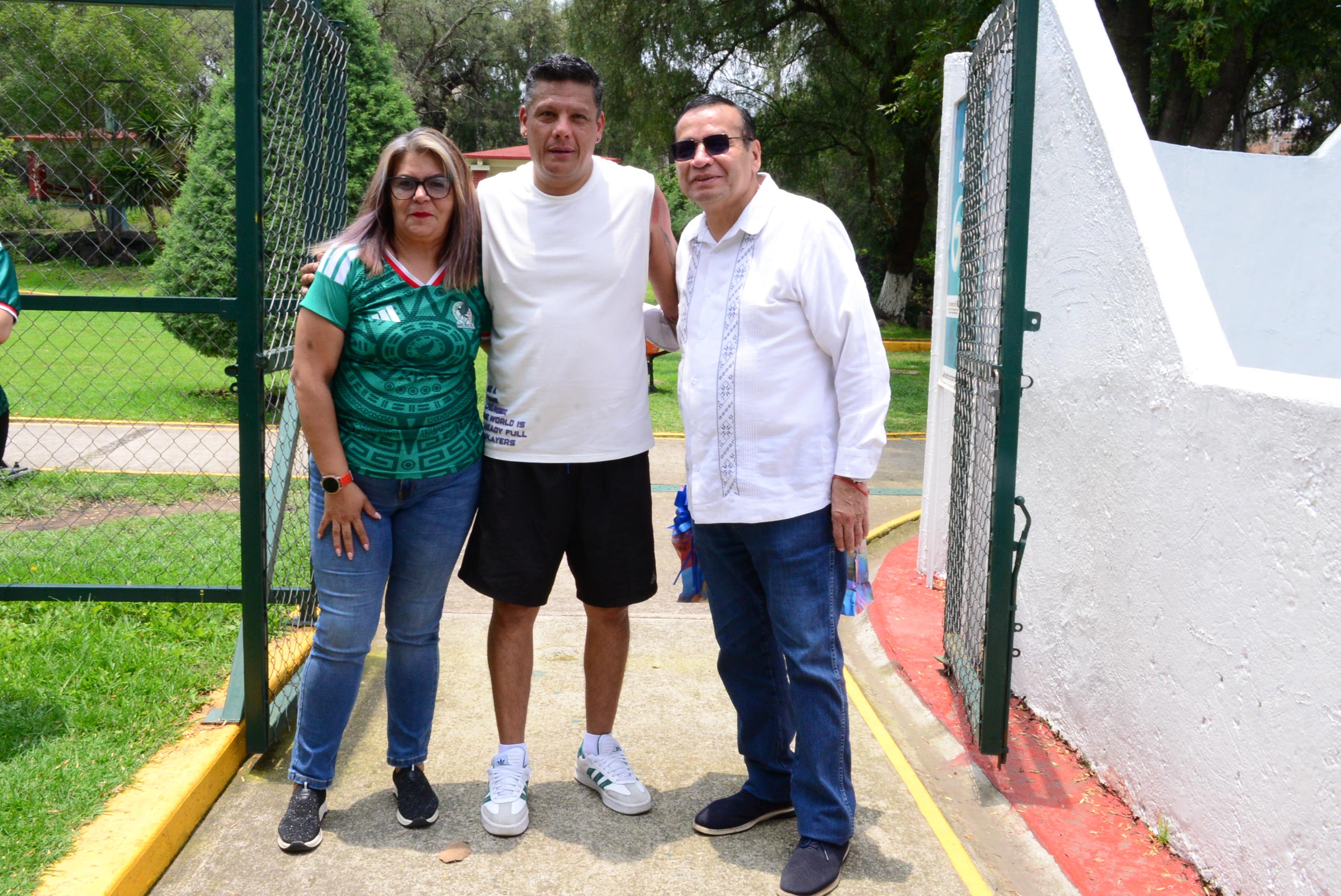 Convivencia Deportiva Por el “Día del Padre”, Sección II Dirección Médica 